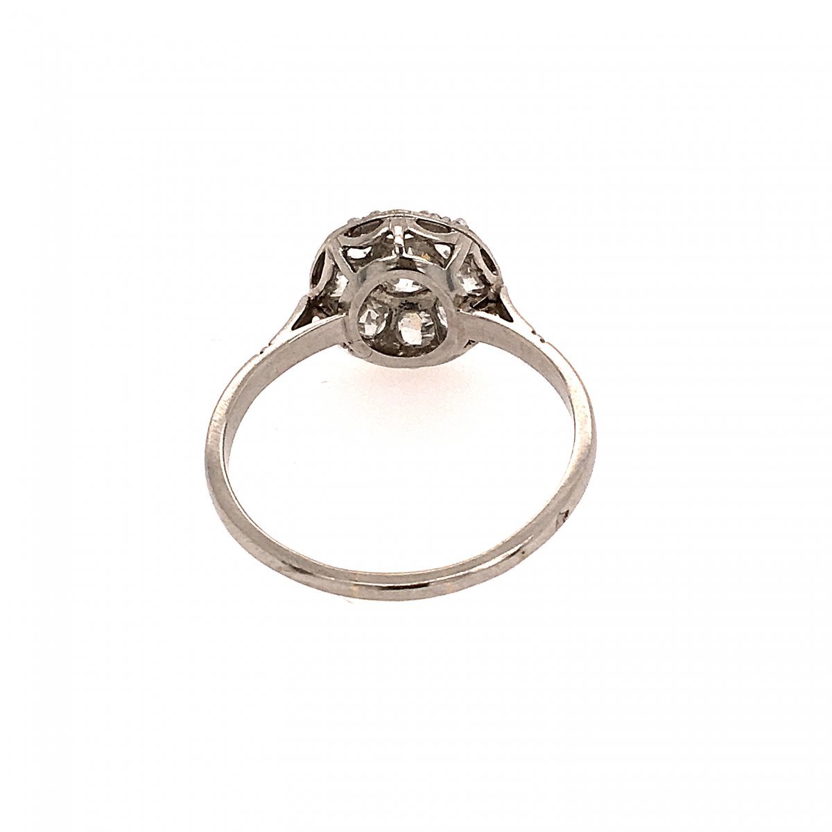 Bague Marguerite en platine et diamants - Castafiore