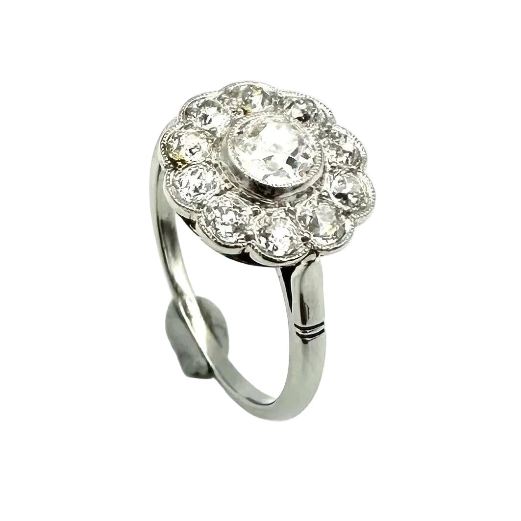 Bague Marguerite en platine et diamants - Castafiore
