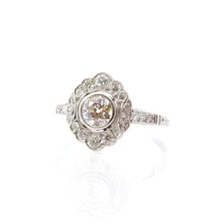Bague Marguerite en platine et diamants - Castafiore