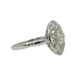 Bague marguerite en platine et diamants - Castafiore