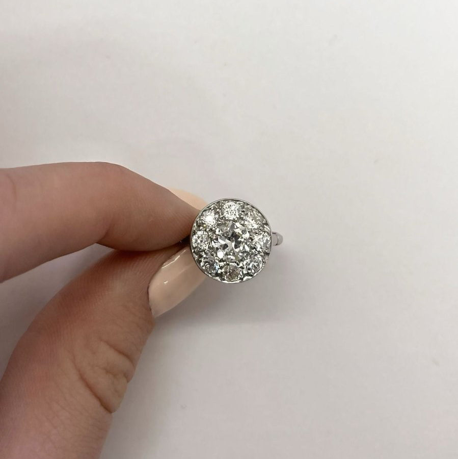 Bague marguerite en platine et diamants - Castafiore
