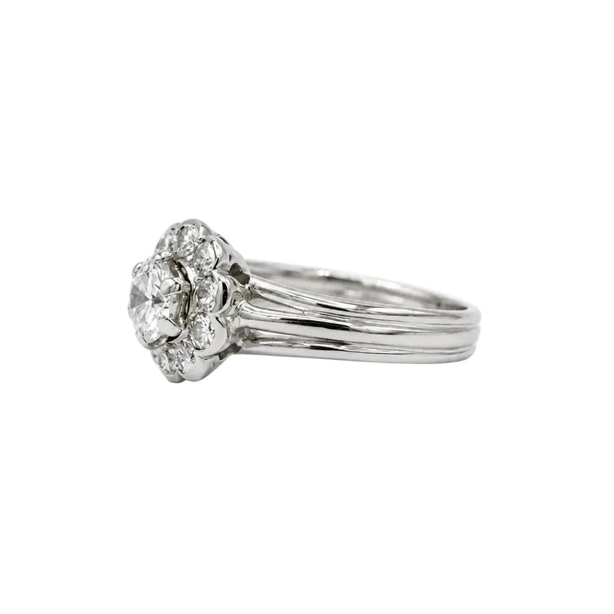 Bague Marguerite en platine et diamants - Castafiore
