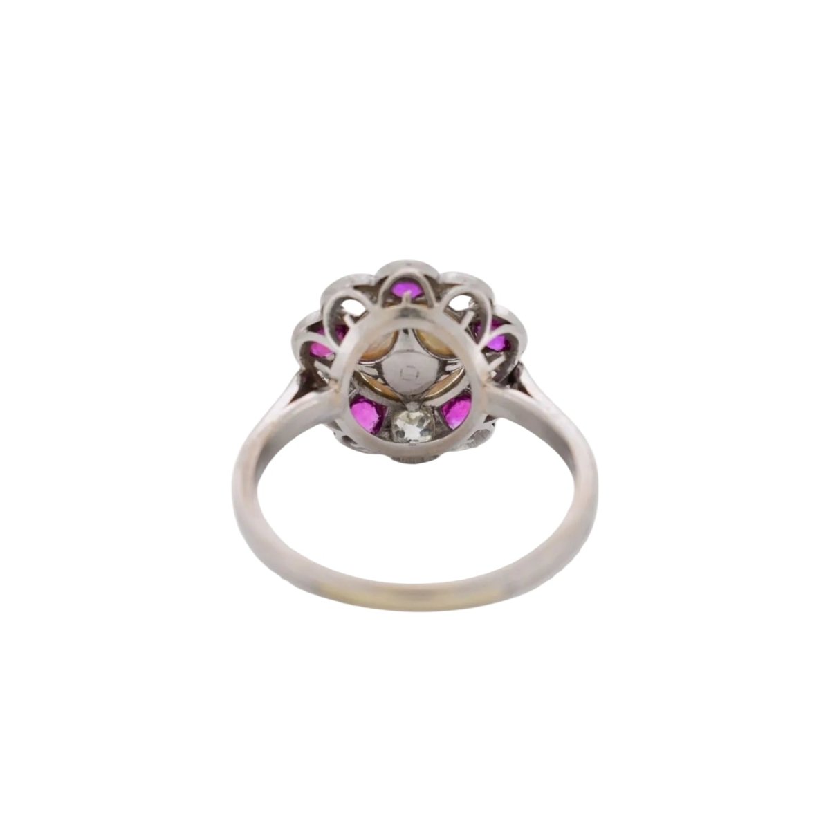 Bague Marguerite en platine, perle, rubis et diamants - Castafiore