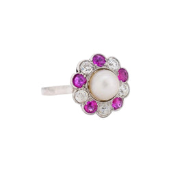 Bague Marguerite en platine, perle, rubis et diamants - Castafiore