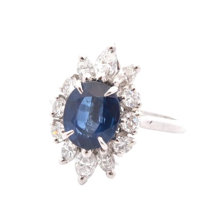Bague Marguerite en platine, saphir et diamants - Castafiore