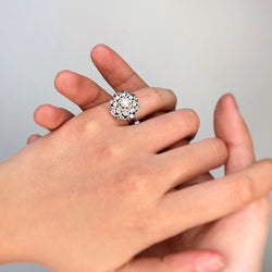 Bague Marguerite - Or blanc, Platine & Diamants - Castafiore