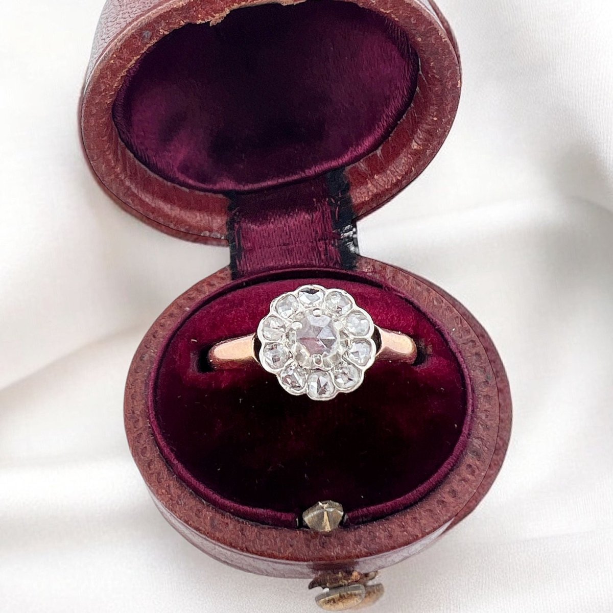 Bague Marguerite Or et Diamants circa 1900 - Castafiore