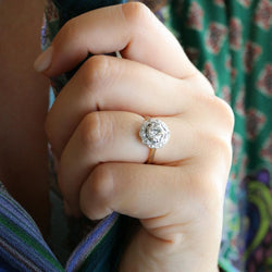 Bague marguerite or jaune diamant 0,8 carat - Castafiore