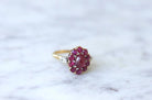 Bague marguerite rubis cabochon et diamants - Castafiore