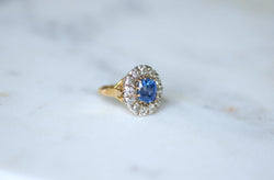 Bague Marguerite Saphir de Ceylan 4,50 Cts et Diamants - Castafiore