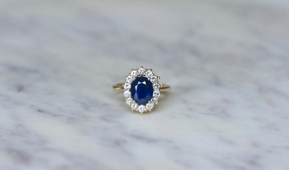 Bague Marguerite Saphir et Diamants sur Or jaune - Castafiore