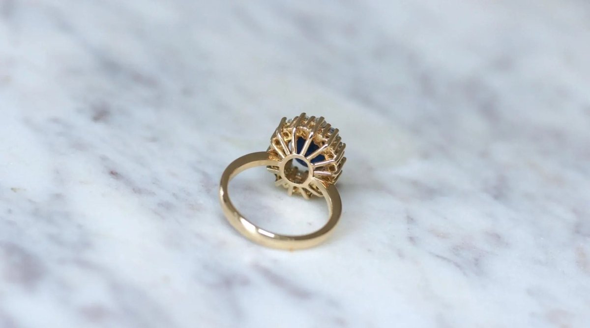 Bague Marguerite Saphir et Diamants sur Or jaune - Castafiore