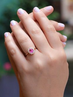 Bague marguerite saphir rose 1,3 ct - Castafiore