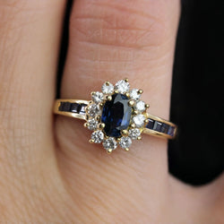 Bague marguerite saphirs diamants et saphirs calibrés - Castafiore