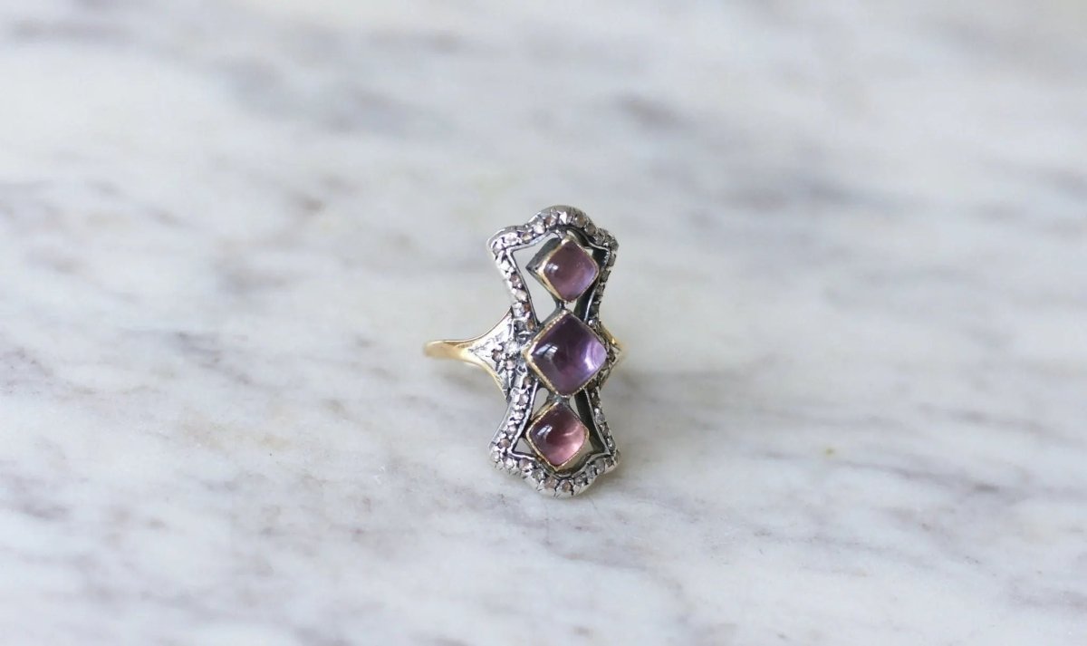 Bague marquise améthystes et diamants - Castafiore