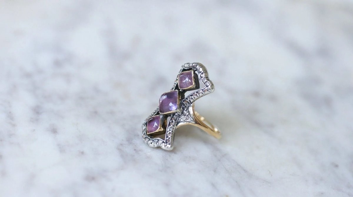 Bague marquise améthystes et diamants - Castafiore