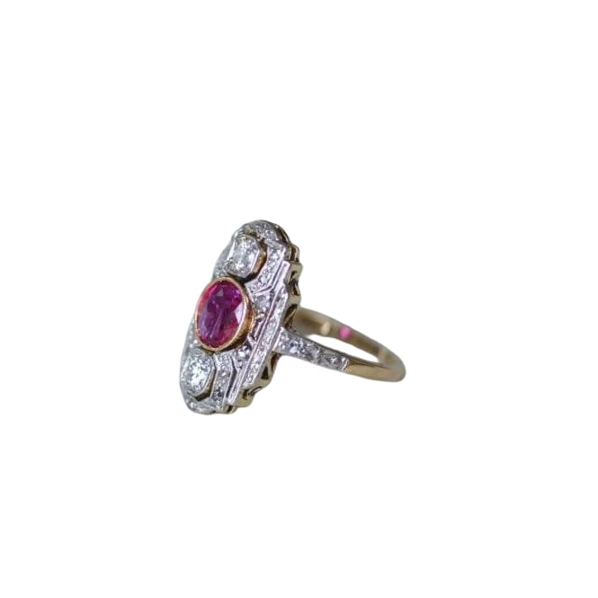 Bague Marquise Art Déco Rubis Birman et Diamants - Castafiore
