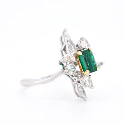 Bague Marquise Contemporaine en Or 18 Carats, Émeraude de Colombie et Diamants - Castafiore