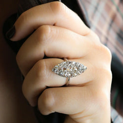 Bague marquise en or blanc diamants - Castafiore