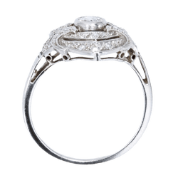 Bague Marquise en or blanc et diamants - Castafiore