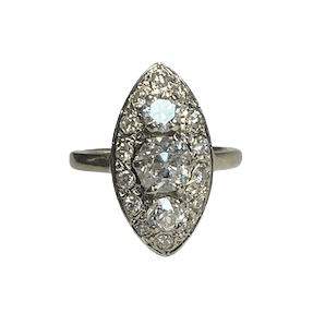 Bague Marquise en or blanc et diamants - Castafiore