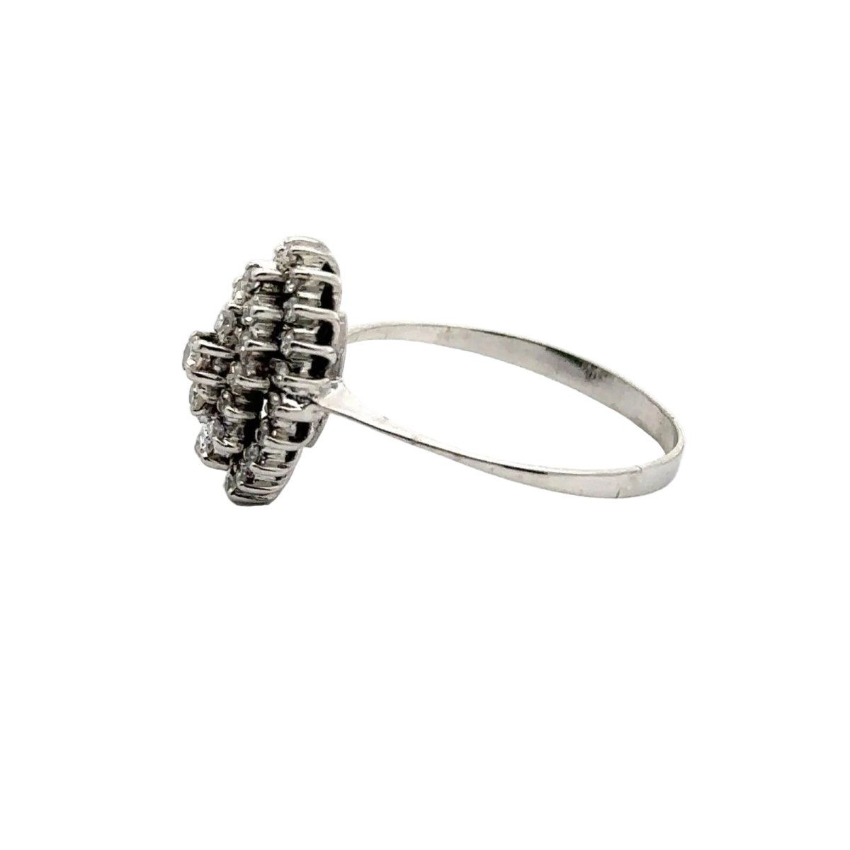 Bague Marquise en or blanc et diamants - Castafiore