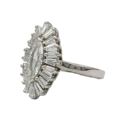 Bague Marquise en or blanc et diamants - Castafiore