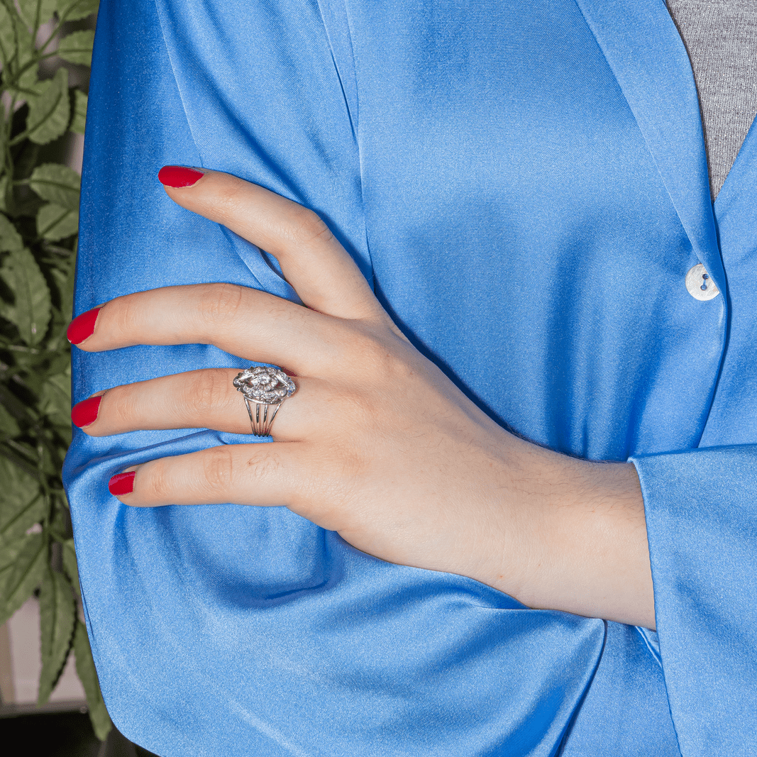 Bague Marquise en or blanc et diamants - Castafiore