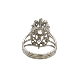 Bague Marquise en or blanc et diamants - Castafiore