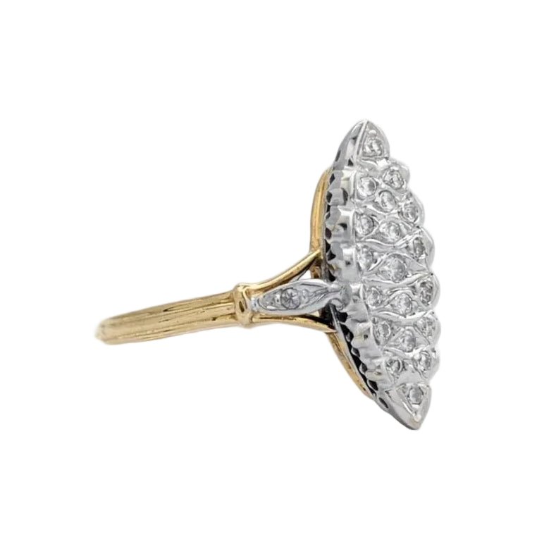 Bague Marquise en or blanc, or jaune et diamants - Castafiore