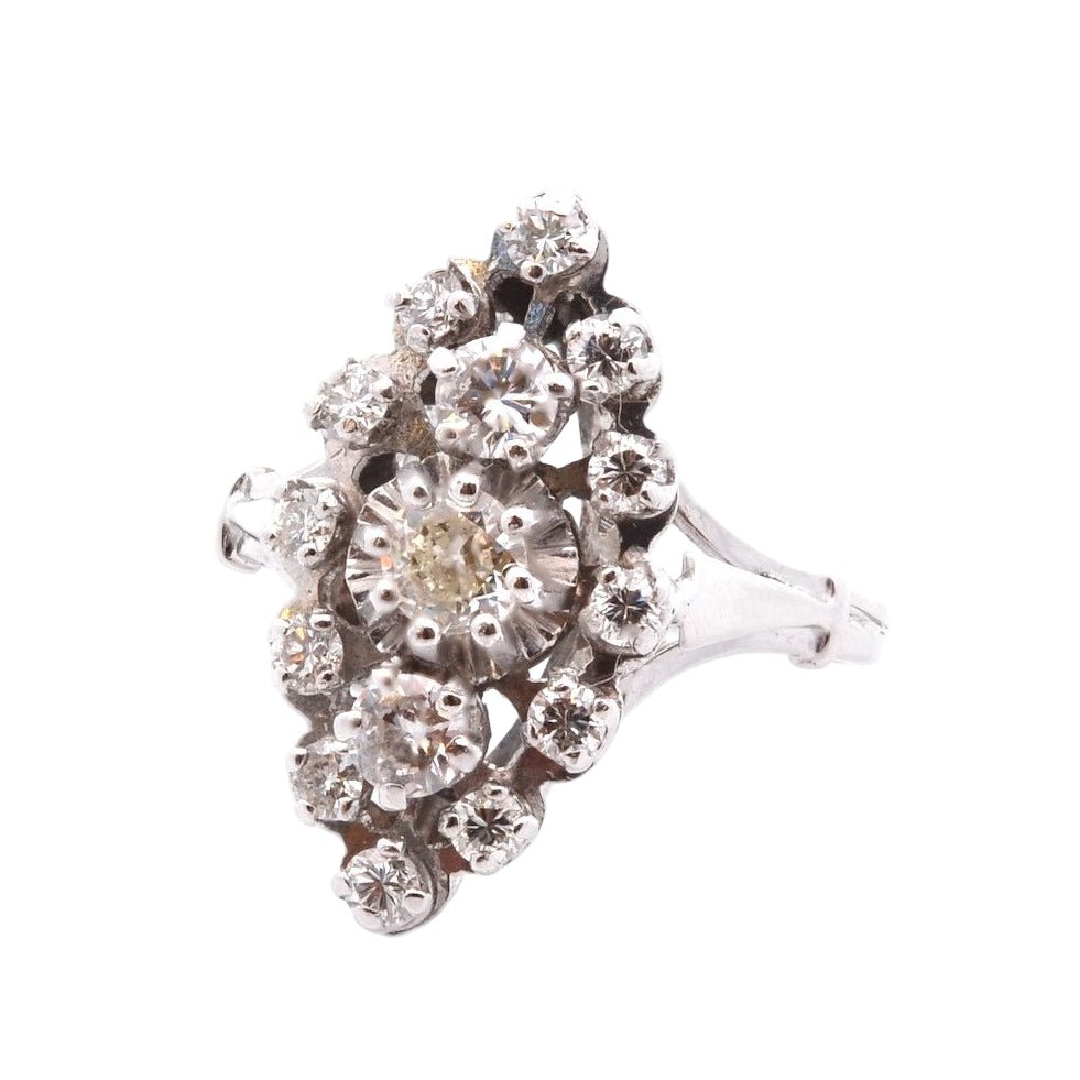 Bague Marquise en or blanc, platine et diamant - Castafiore