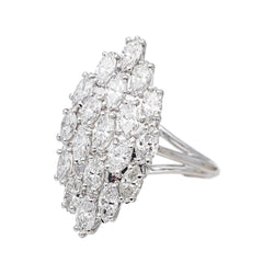 Bague Marquise en or blanc, platine et diamants - Castafiore