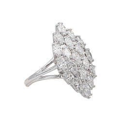 Bague Marquise en or blanc, platine et diamants - Castafiore