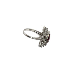 Bague Marquise en or blanc, rubis, et diamants - Castafiore