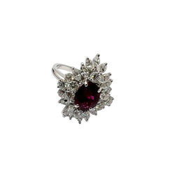 Bague Marquise en or blanc, rubis, et diamants - Castafiore