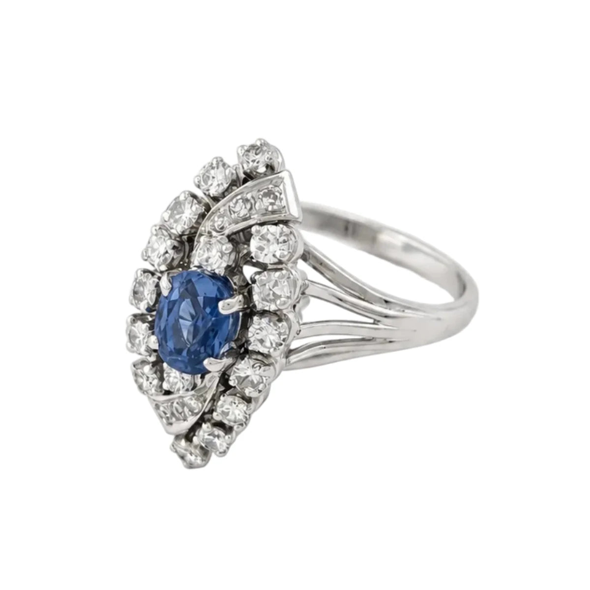 Bague Marquise en or blanc, saphir et diamants - Castafiore