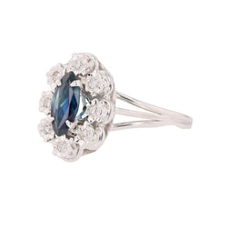 Ring sapphire marquise diamonds