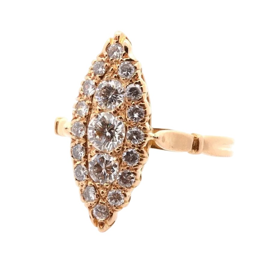Bague Marquise en or jaune et diamants - Castafiore