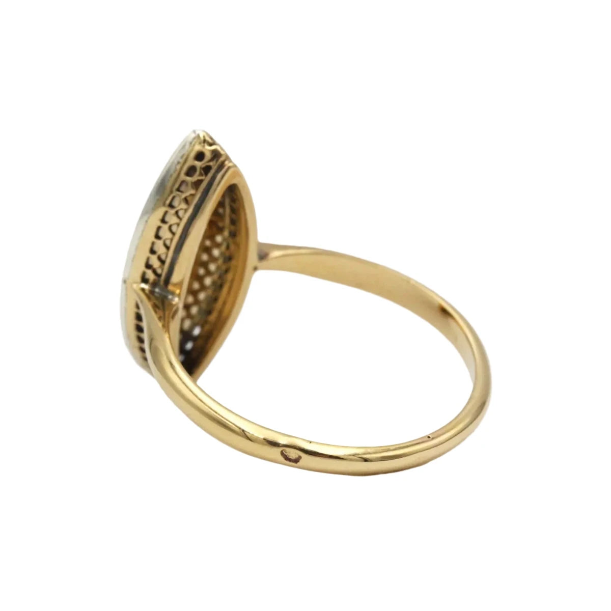Bague Marquise en or jaune et diamants - Castafiore
