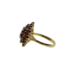 Bague Marquise en or jaune et grenat - Castafiore