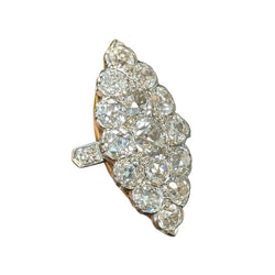 Bague Marquise en or jaune, platine et diamants - Castafiore