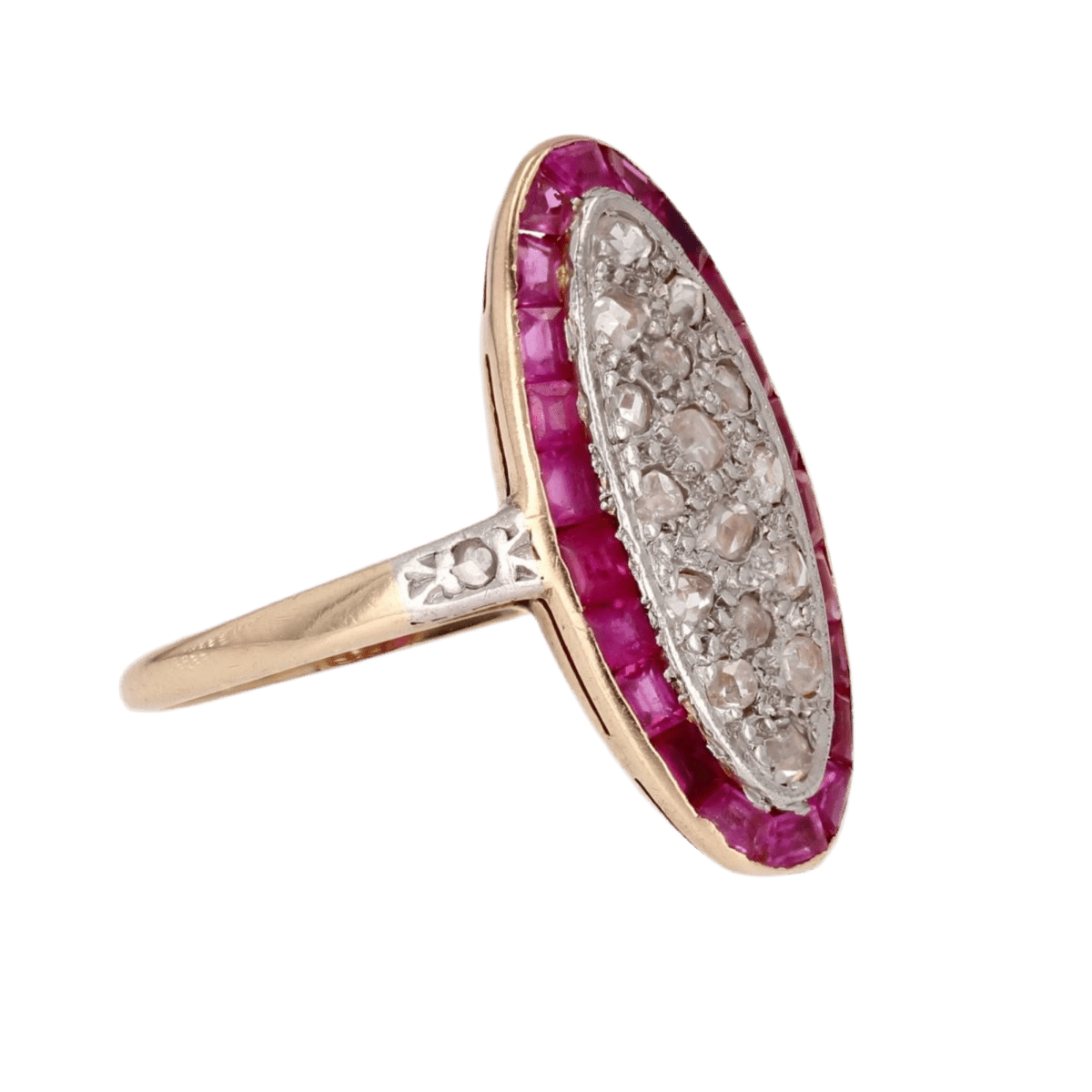 Bague Marquise en or jaune, platine, rybis et diamants - Castafiore