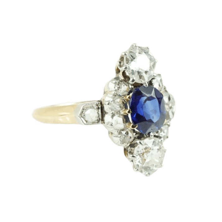 Bague Marquise en or jaune, saphir et diamants - Castafiore