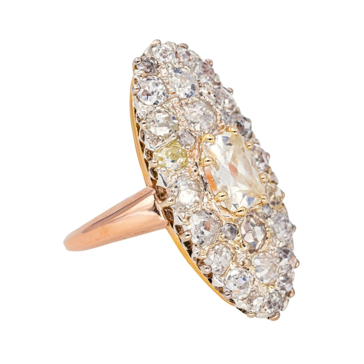 Bague Marquise en or rose et diamants - Castafiore