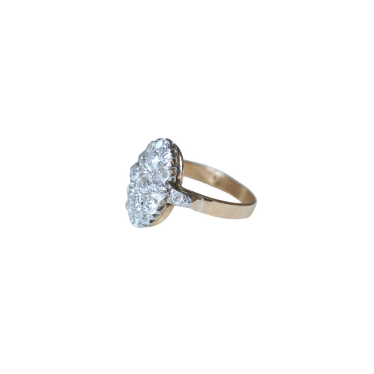 Bague Marquise en or rose et diamants - Castafiore