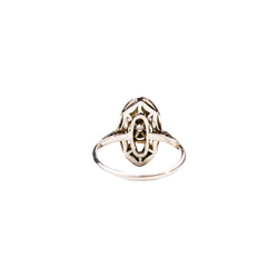 Bague Marquise en platine et diamants - Castafiore