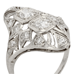 Bague Marquise en platine et diamants - Castafiore