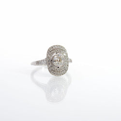 Bague Marquise en platine et diamants - Castafiore