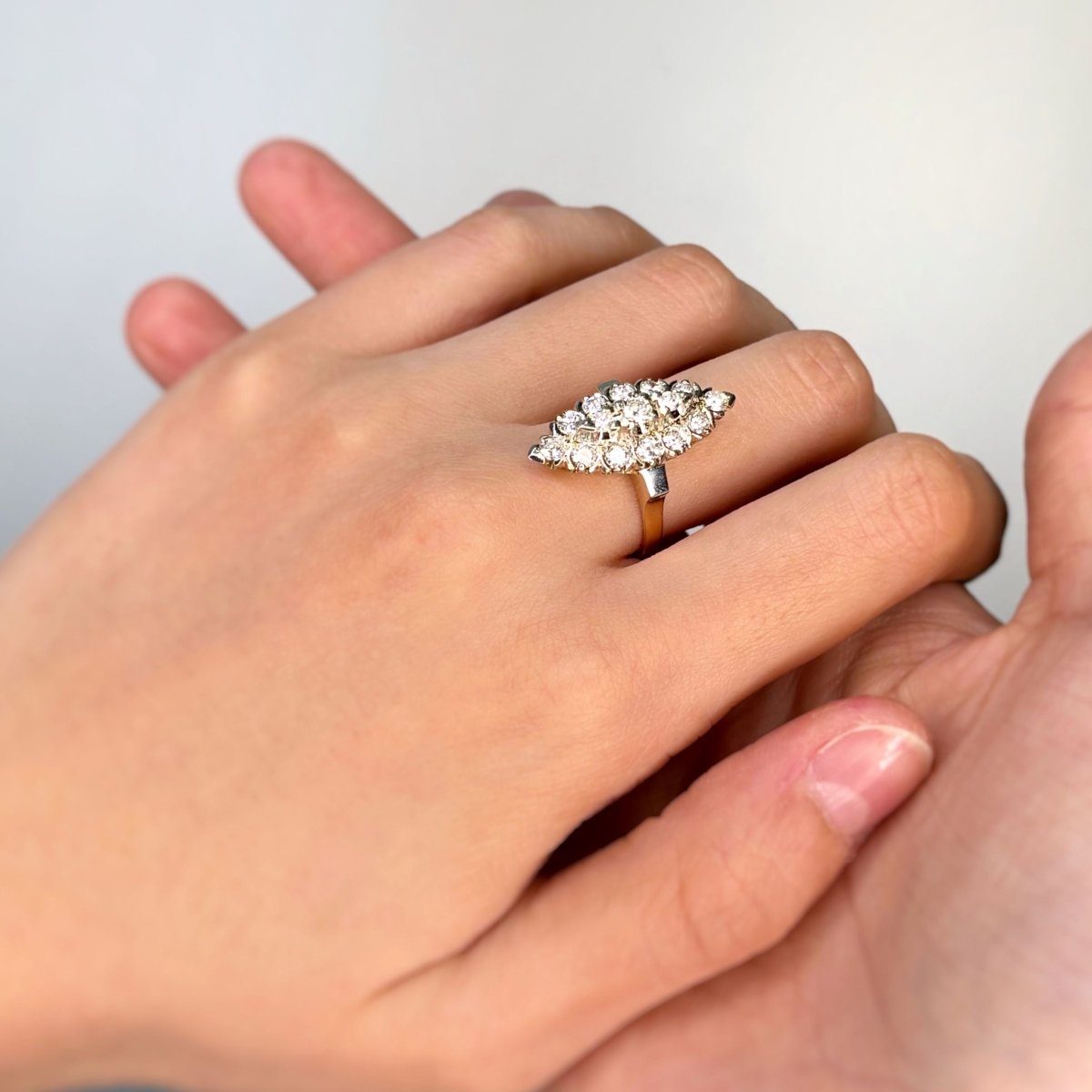 Bague Marquise - Or Bi - colore & Diamants - Castafiore