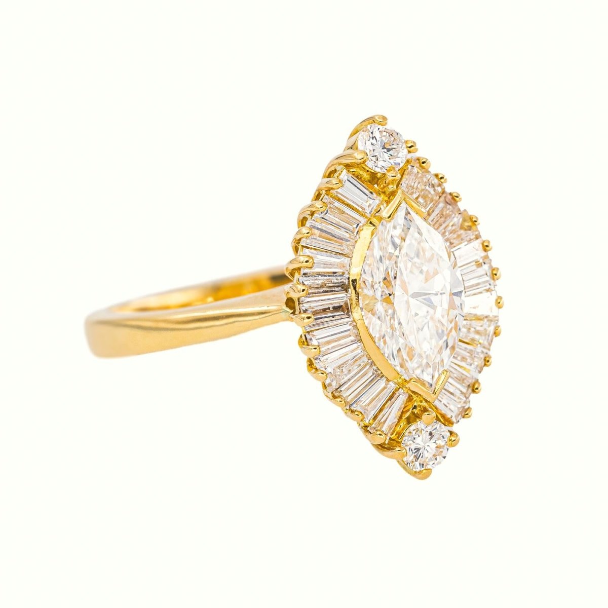 Bague Marquise Or jaune Diamant - Castafiore